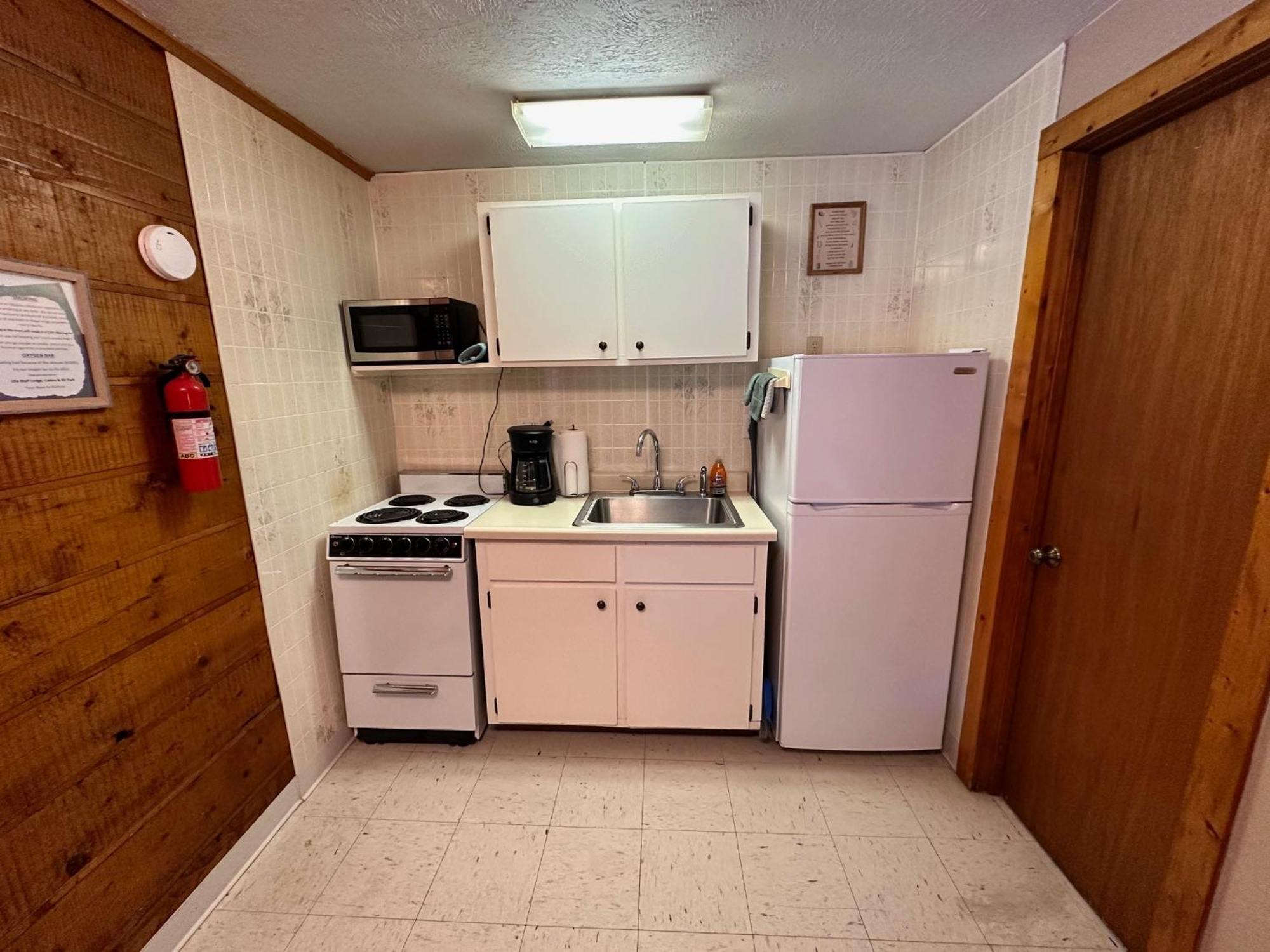Ute Bluff Lodge, Cabins And Rv Park Южен Форк Екстериор снимка